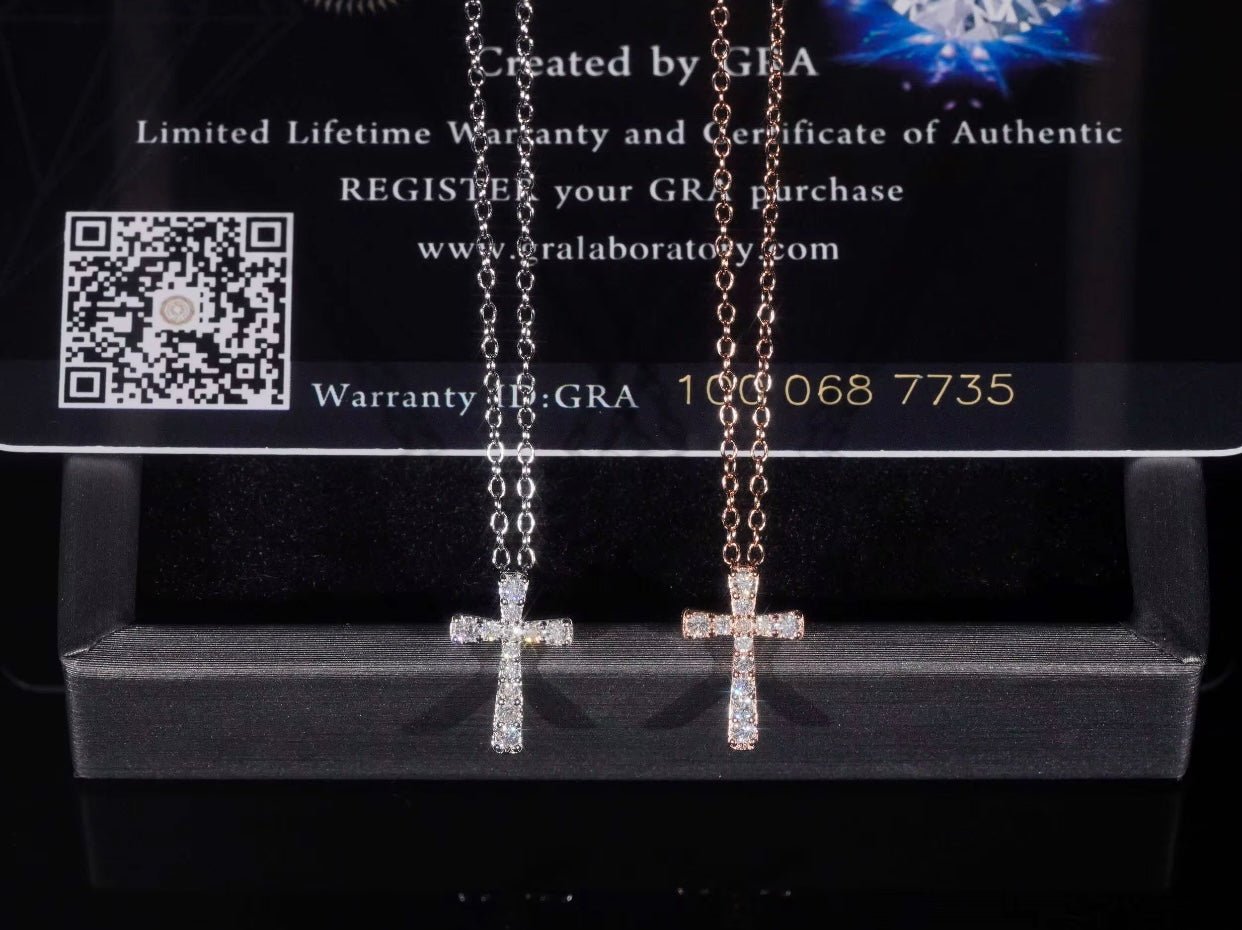 Women’s✝️ Necklace| Moissanite VVS1 💎 | 18in L