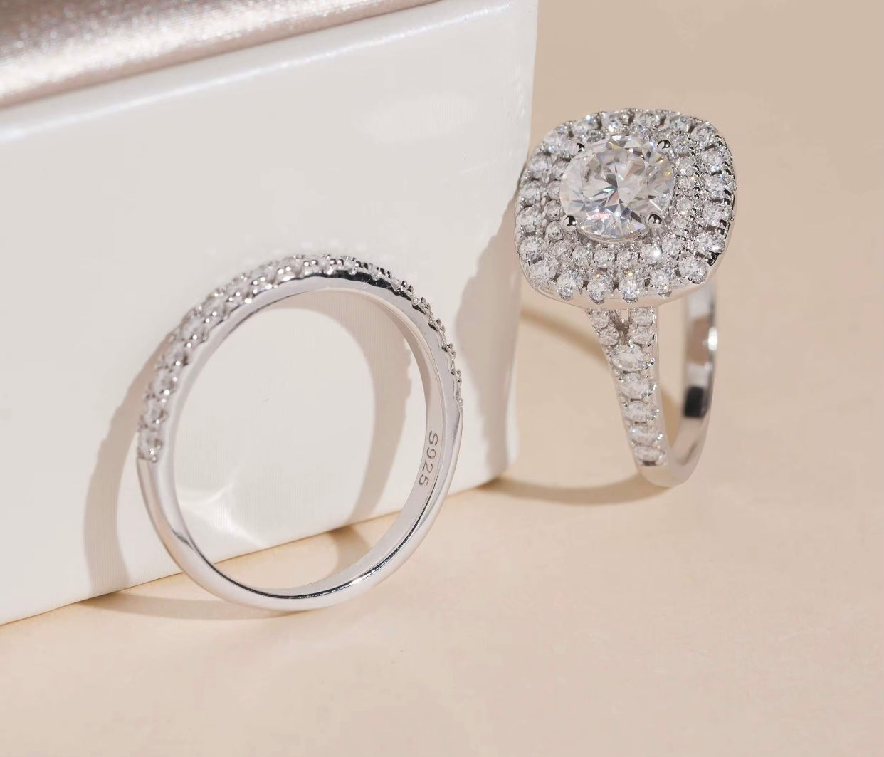 Moissanite Engagement/Promise Ring Set 💍| 925S| VVSD|