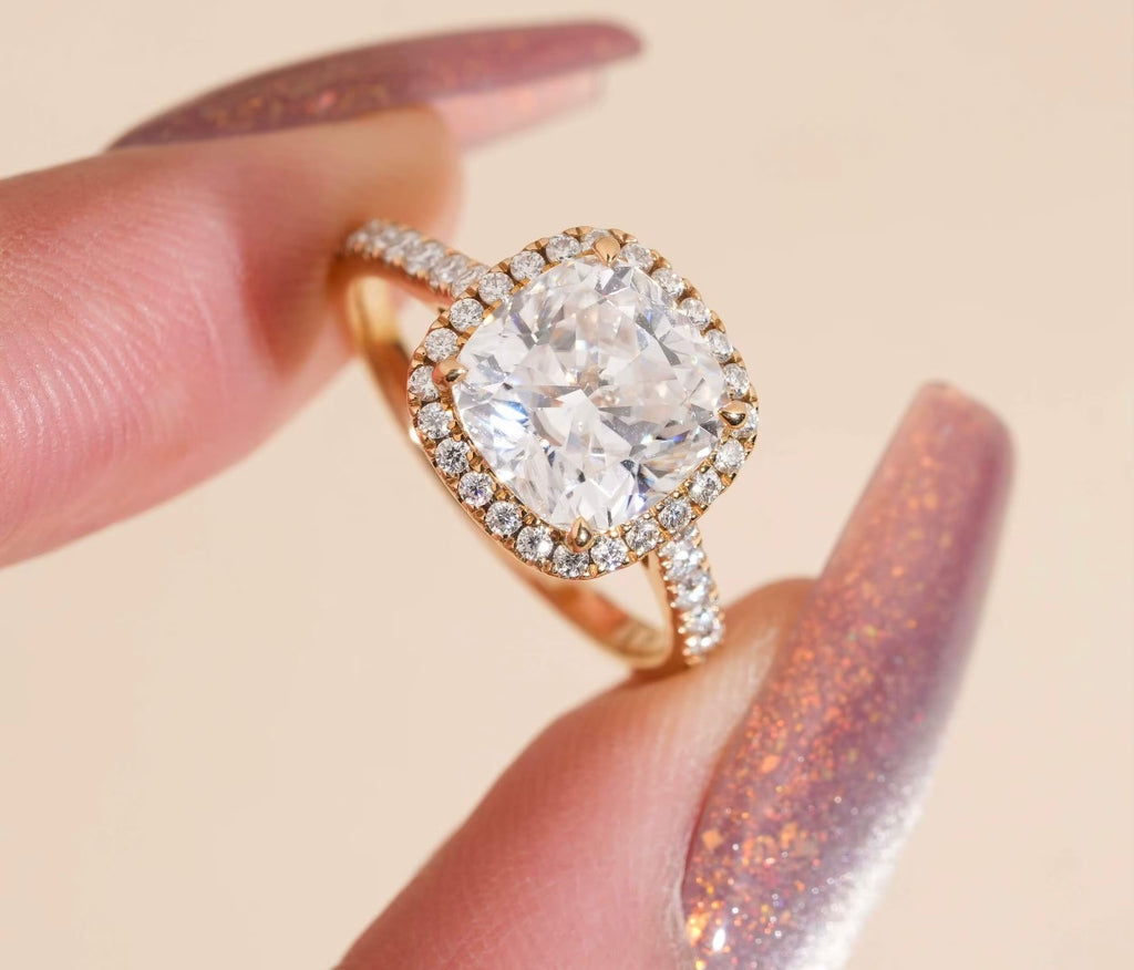 Classic Cushion Cut Engagement💍 |3ct Moissanite VVSD 💎| 14k Solid Gold|