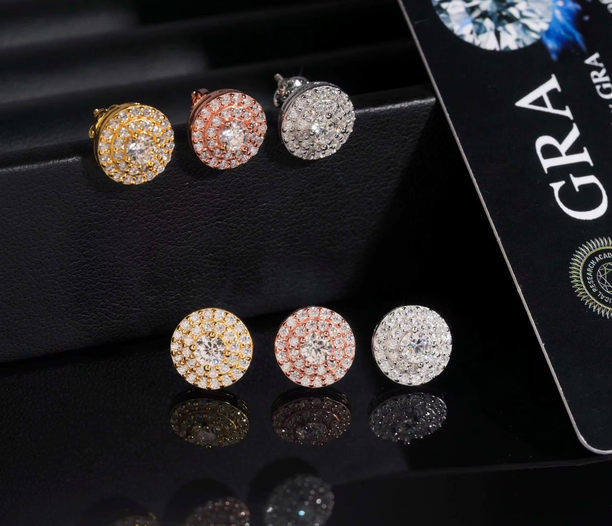 Moissanite Halo Stud Earrings| Unisex| VVS 💎|